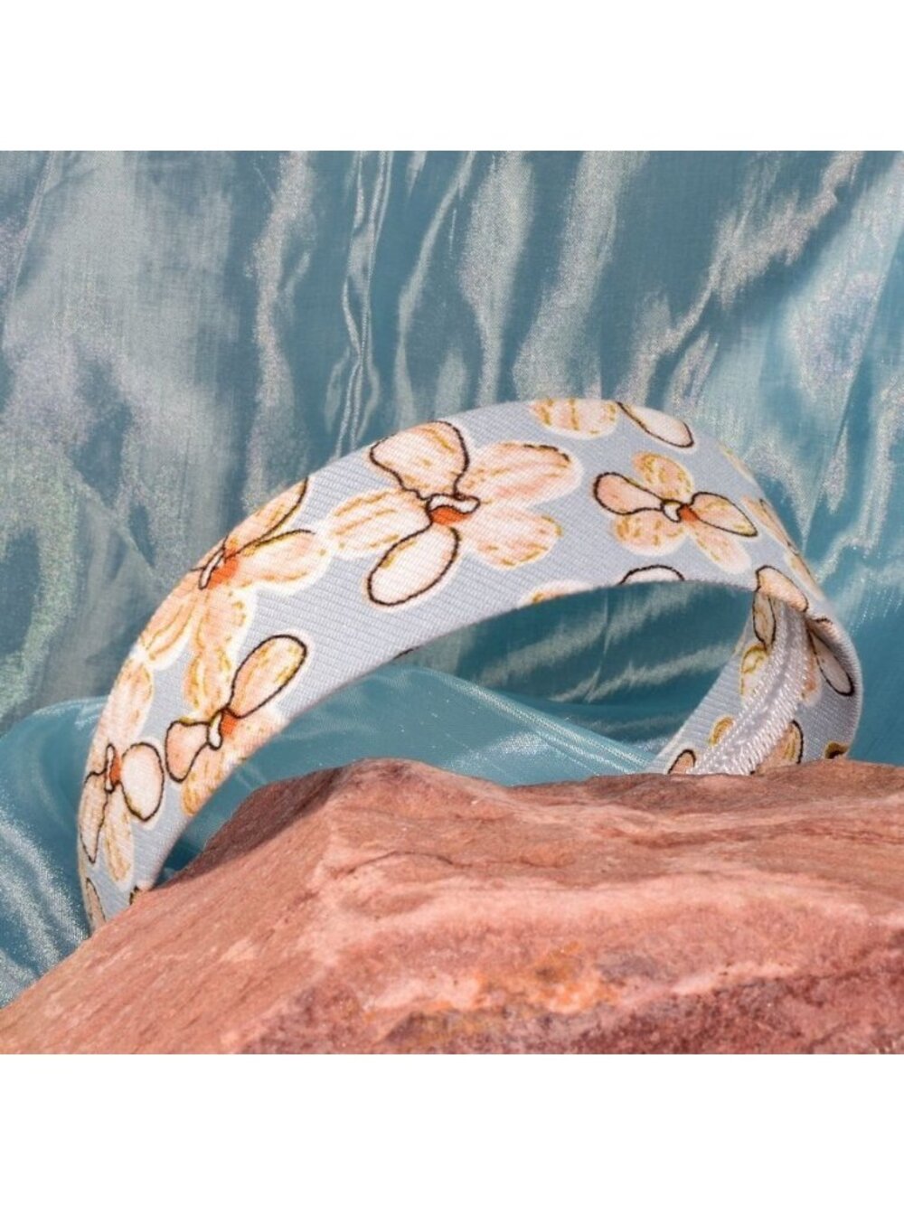Raelynn Chris Artistic Flowers on Blue Floral Pattern Headband Gift Packaged